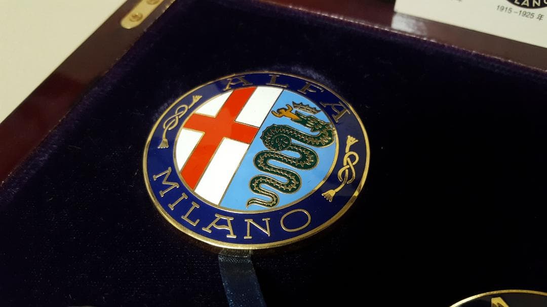 ★Alfa Romeo アルファロメオ★歴代 エンブレム コレクション