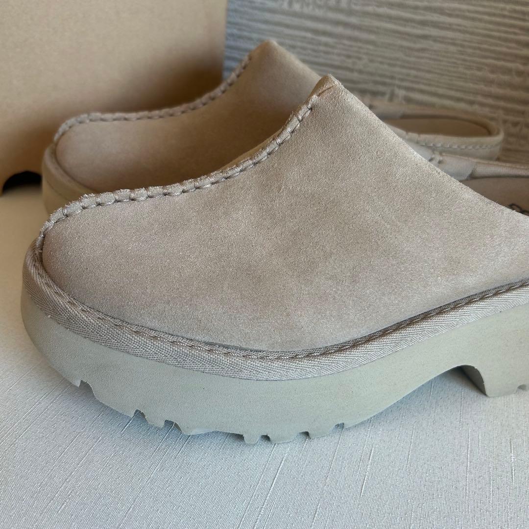 【美品】UGGアグ☆NEW HEIGHTS CLOG BEIGE 厚底 24cm