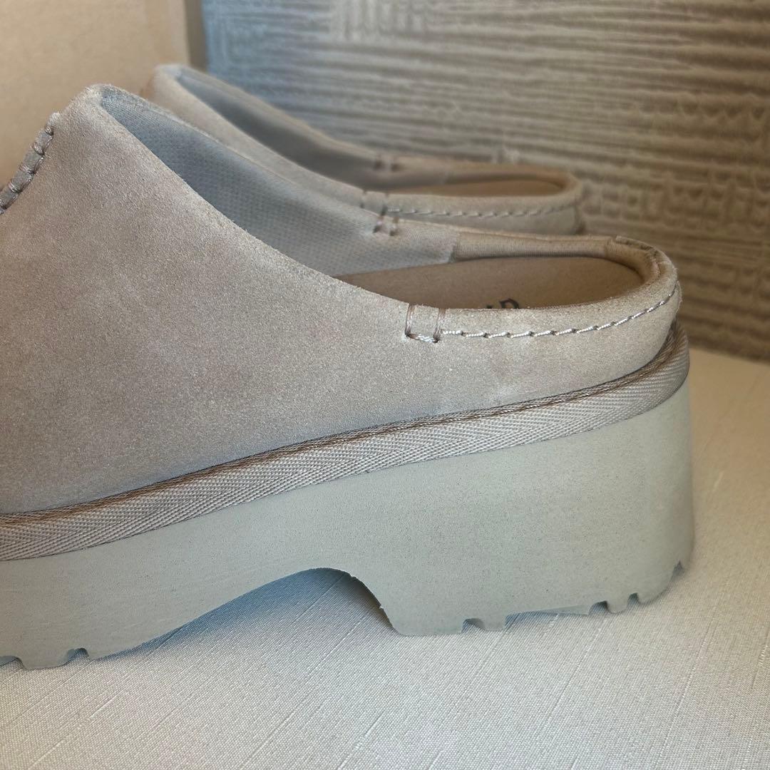 【美品】UGGアグ☆NEW HEIGHTS CLOG BEIGE 厚底 24cm