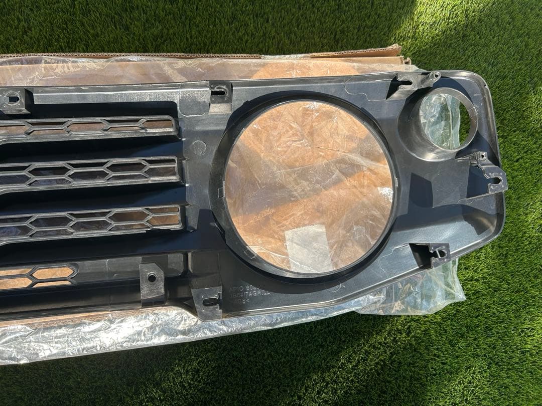 apio アピオ　タクティカルフロントグリル