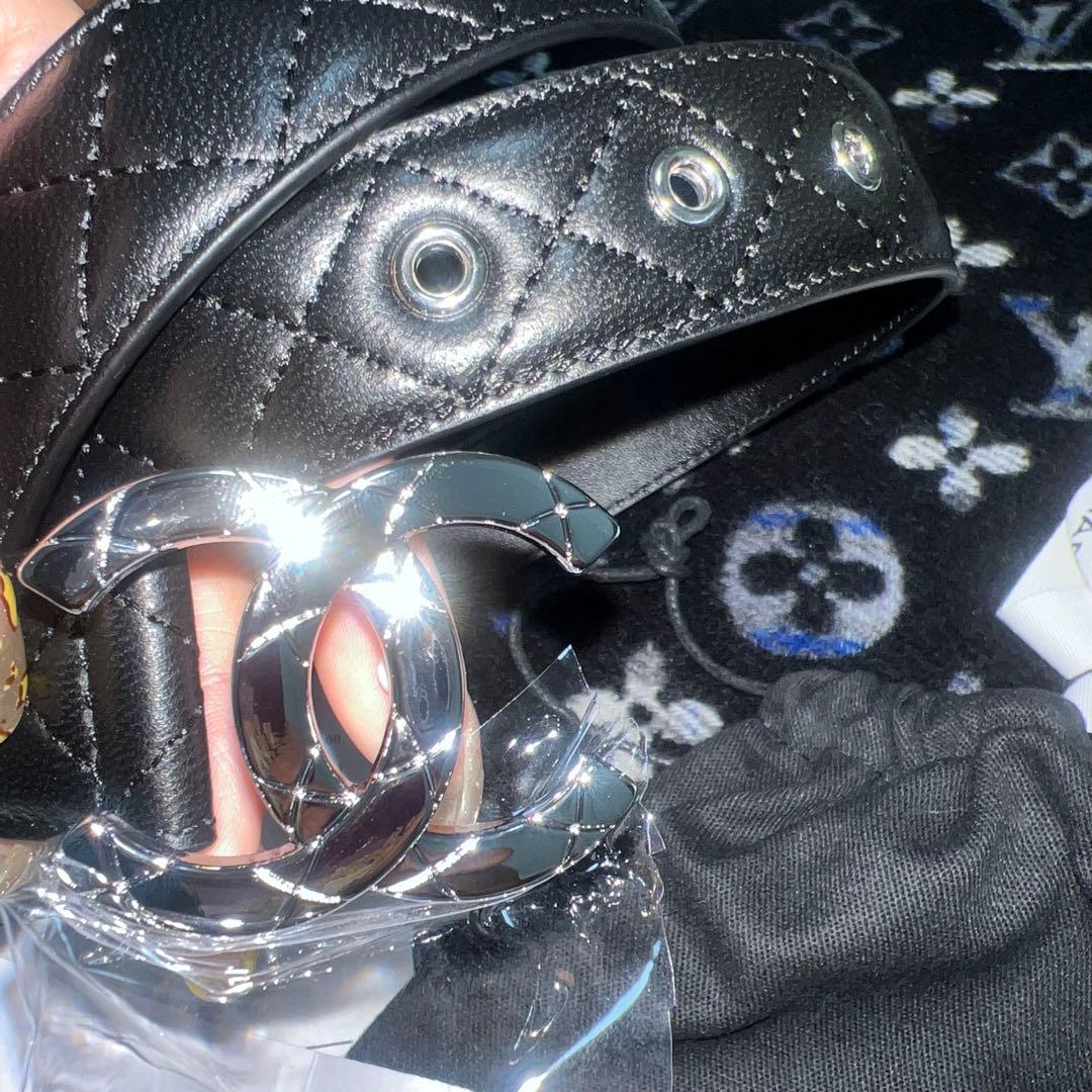 シャネル 黒 ベルト