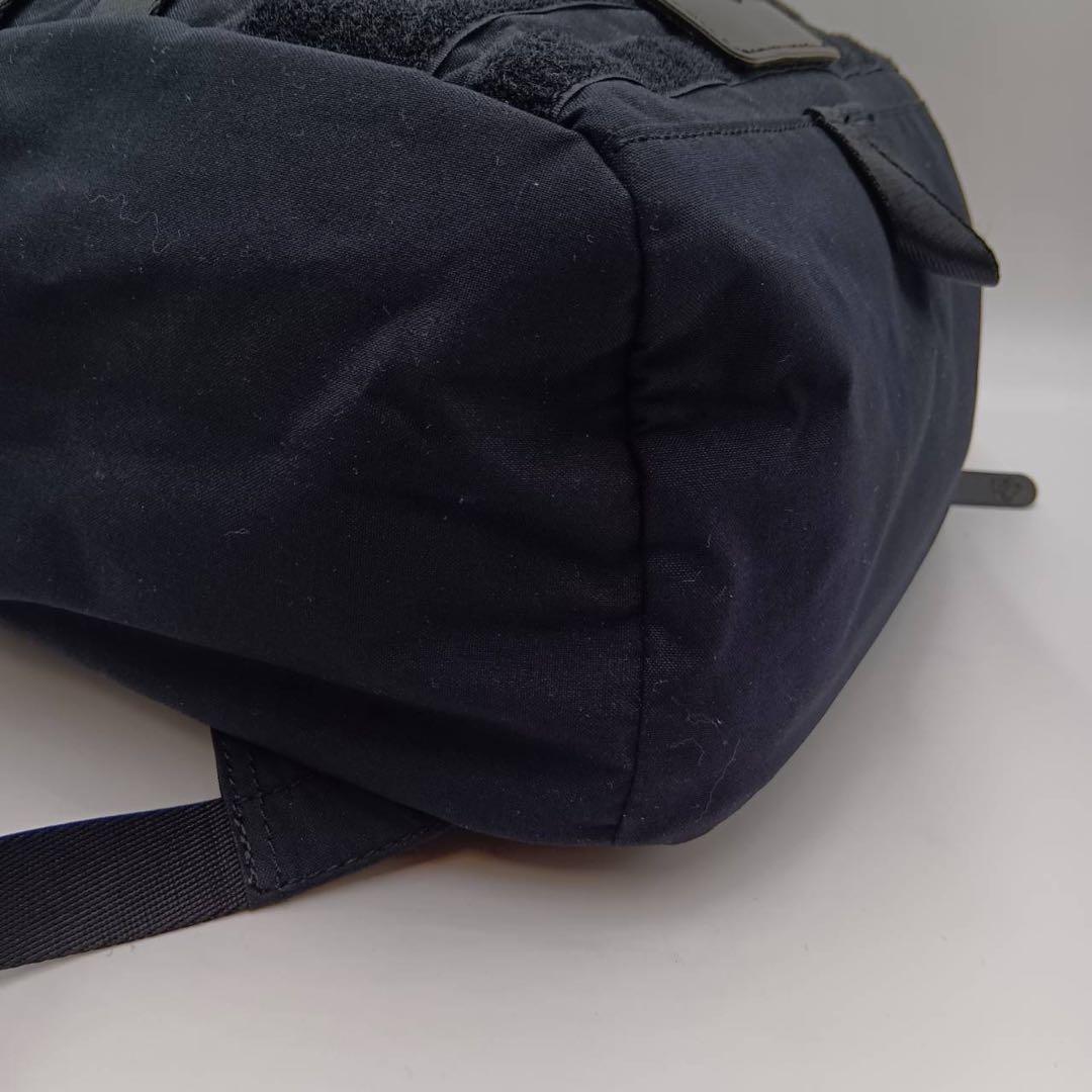 美品✨ オニツカタイガー リュック ミリタリー ブラック