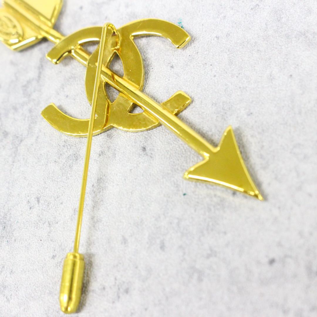 ◇CHANEL シャネル ココマーク アローブローチ ゴールド