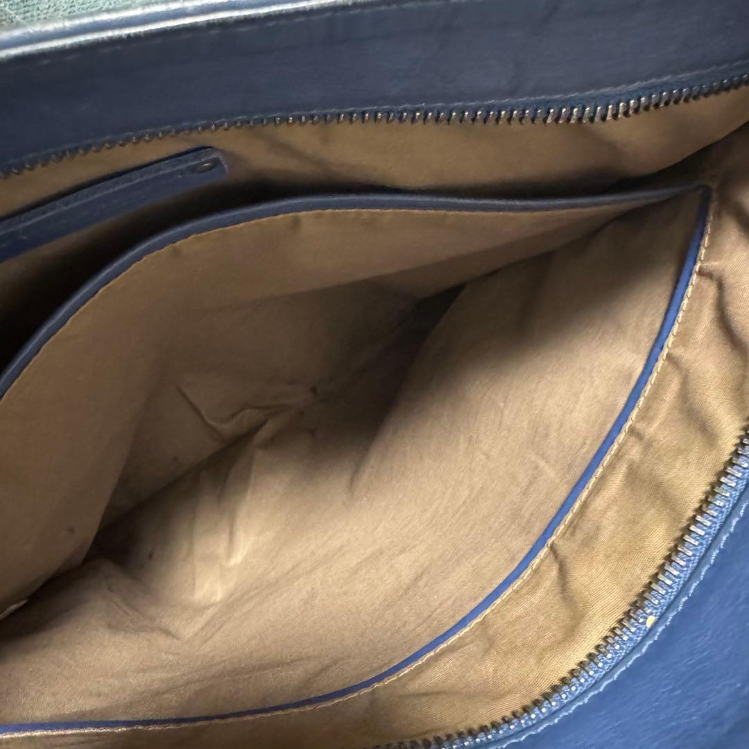 BOTTEGA VENETA イントレチャート　ショルダーバッグ