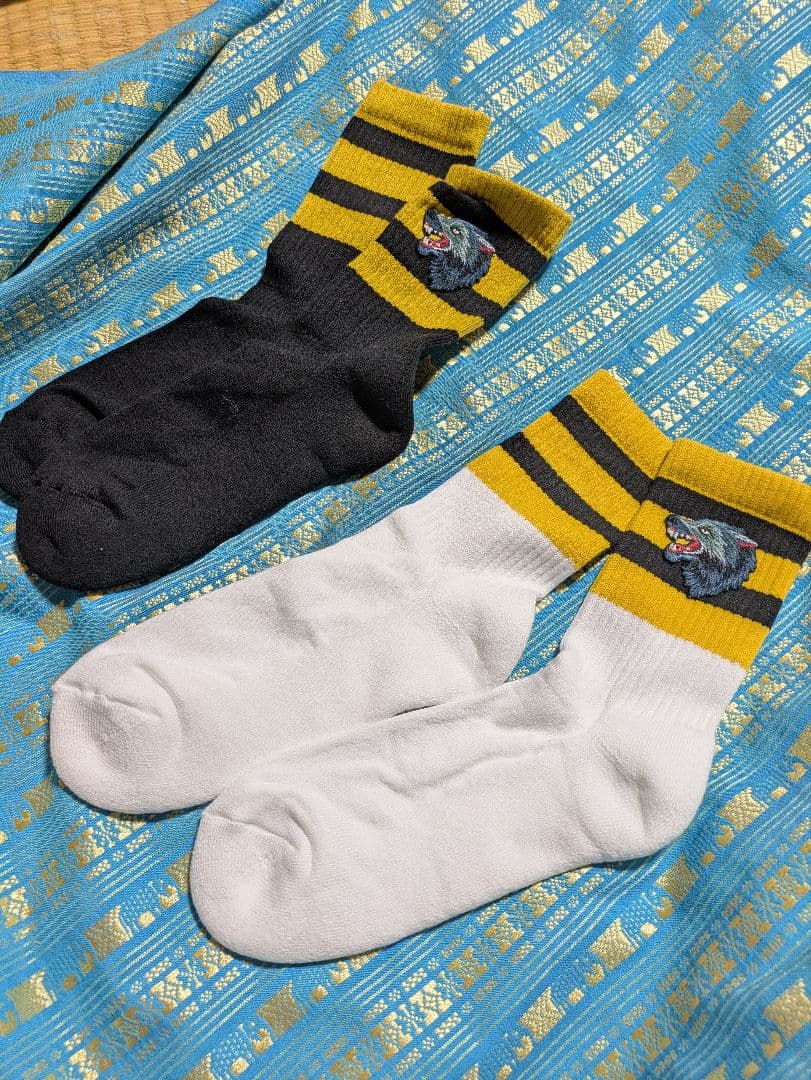 専用　キャッシー様　　 GUCCI ソックス グッチ　ウルフ　黒　白　２足セット