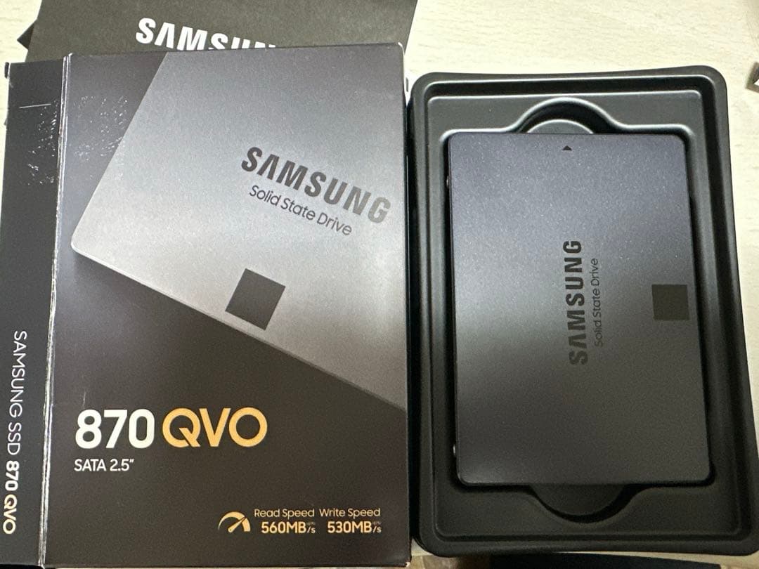 内蔵型SSD Samsung QVO 1TB SATA SSD
