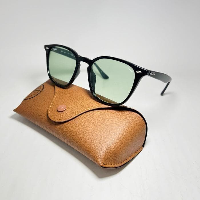 急発送【国内正規品】RB4258F-6012 レイバン サングラス グリーン