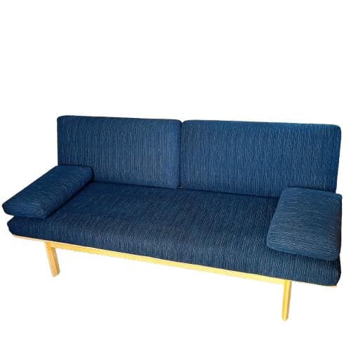 カリモク 2~3人掛けソファ WG30