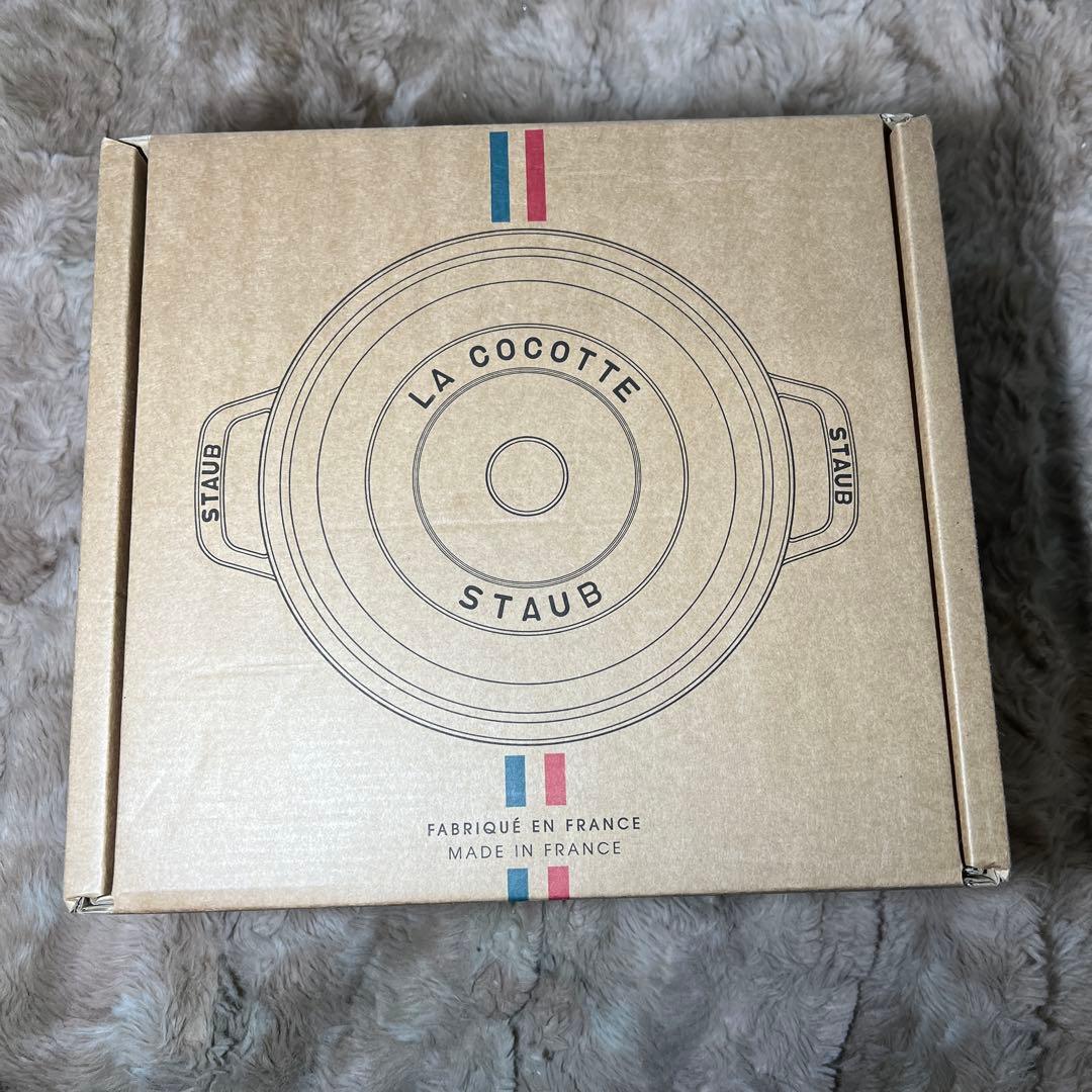【新品】staub ストウブ 「ピコ ココット ラウンド ブラック 22cm」