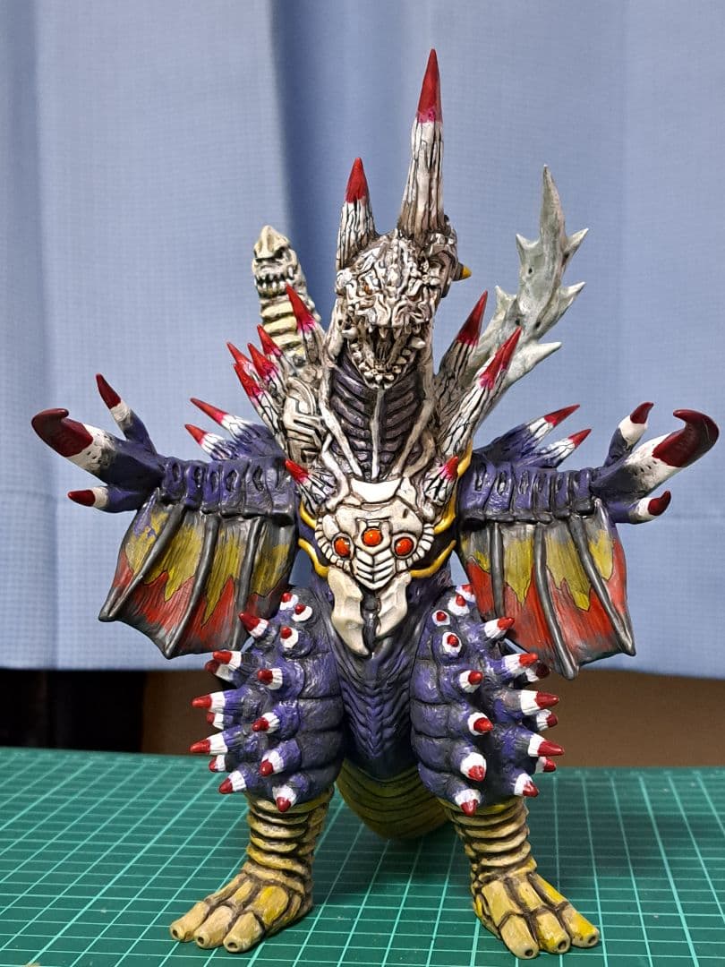 1*0様 ウルトラ怪獣DXソフビシリーズ デストルドス 改造リペイント完成品