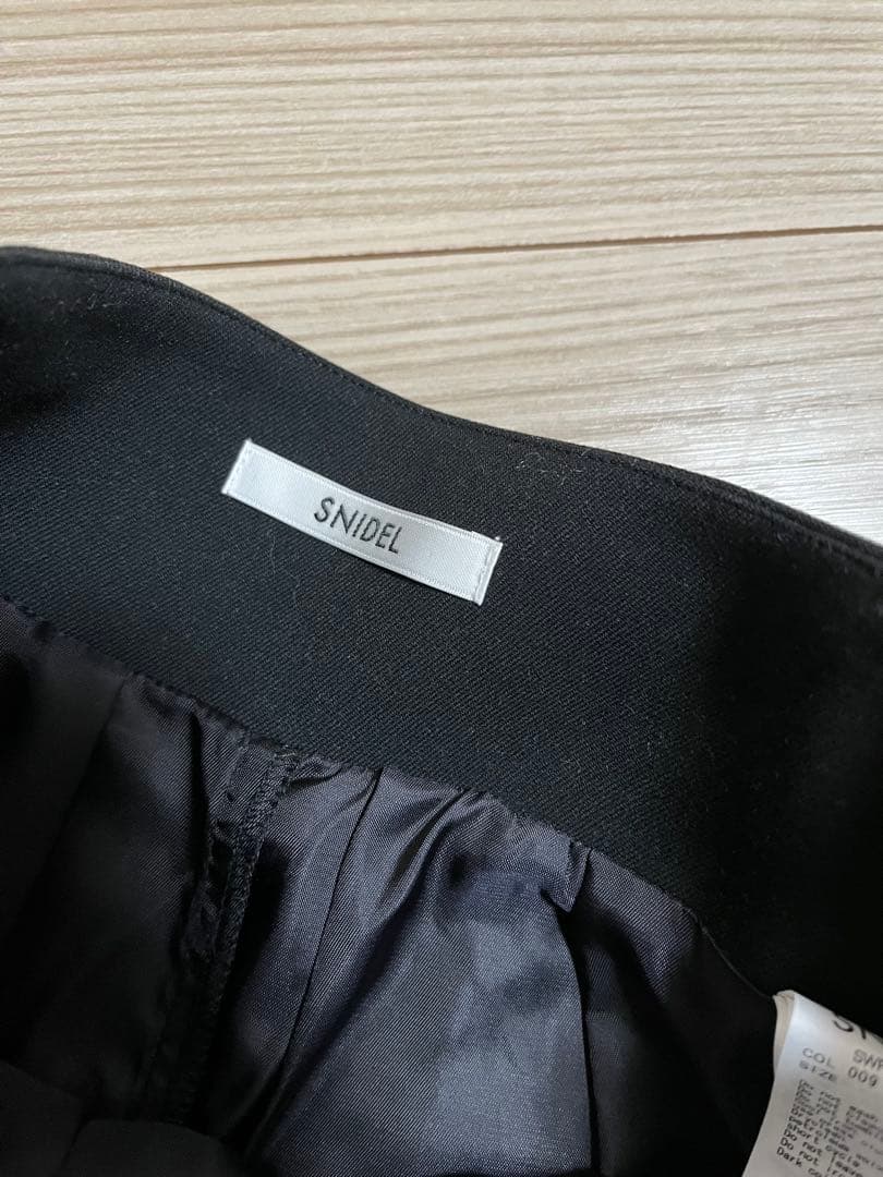 ★新品未使用★【SNIDEL】プリーツスカショーパン BRK