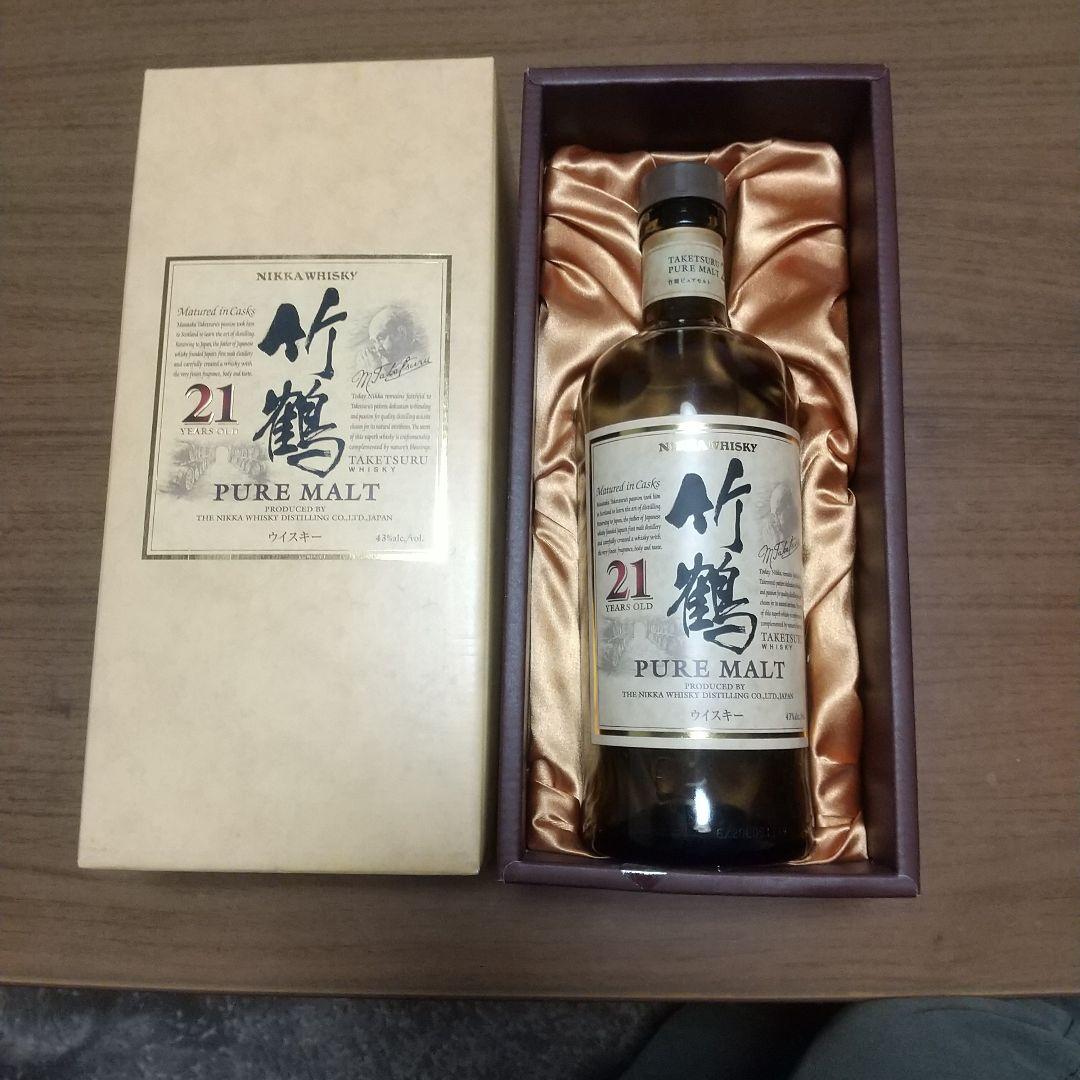 竹鶴ピュアモルト21年空き瓶　箱付き
