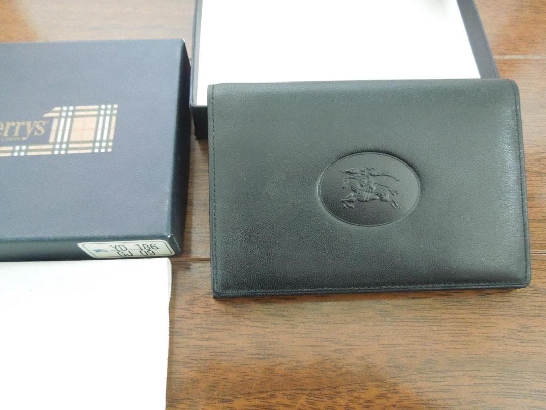 Burberrysバーバリー　本革名刺入れ　メンズ　ヴィンテージ品　未使用