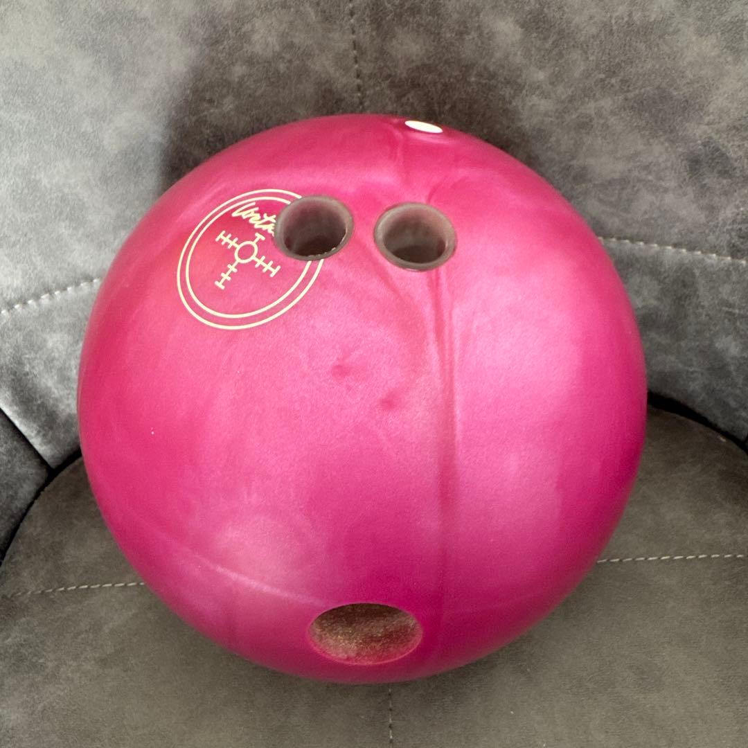 ボウリングボール マゼンタパールウレタン15P