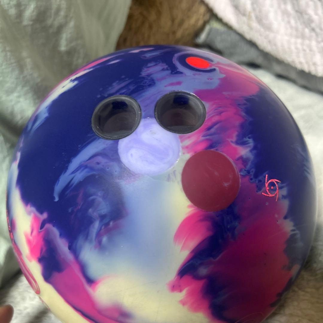 ION MAX ボウリングボール 15ポンド