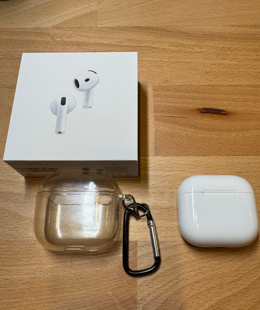 AirPods 4 ノイズキャンセリング＋カバーケースセットMXP93J/A