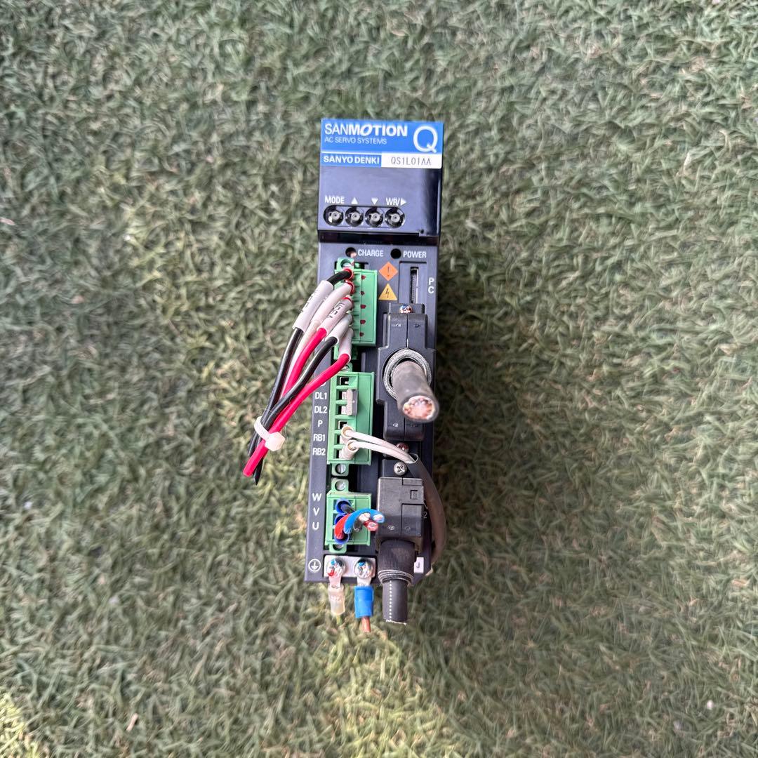 サンヨー デンキ QS1L01AA03101P00 AC サーボ ドライバー