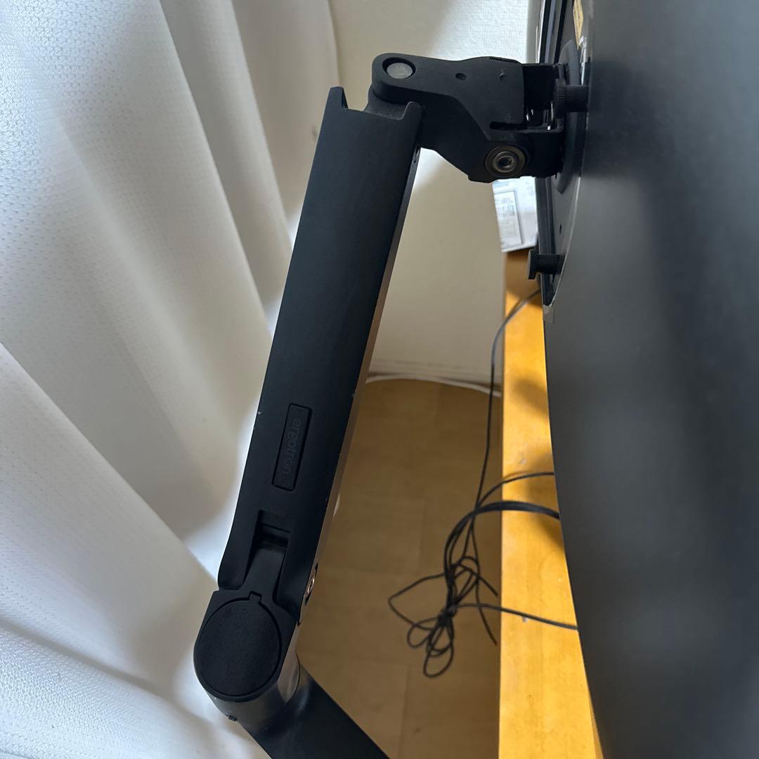 その他 ergotron LX Desk Monitor Arm