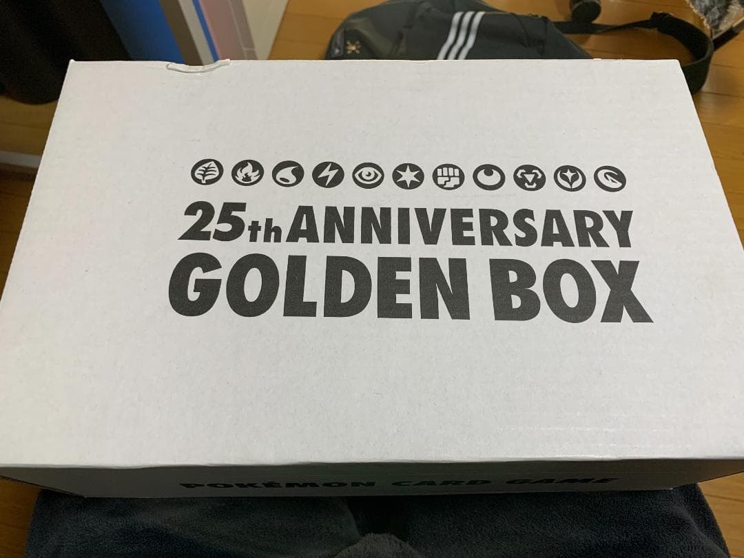 ふ*く様 韓国版　ポケモンカード　25周年アニバーサリー　ゴールデンボックス