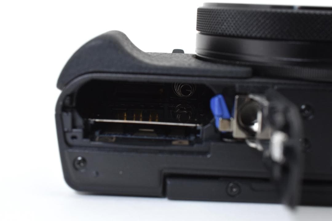 【新品級】ソニー SONY DSC-RX100M5 コンデジ 元箱付き