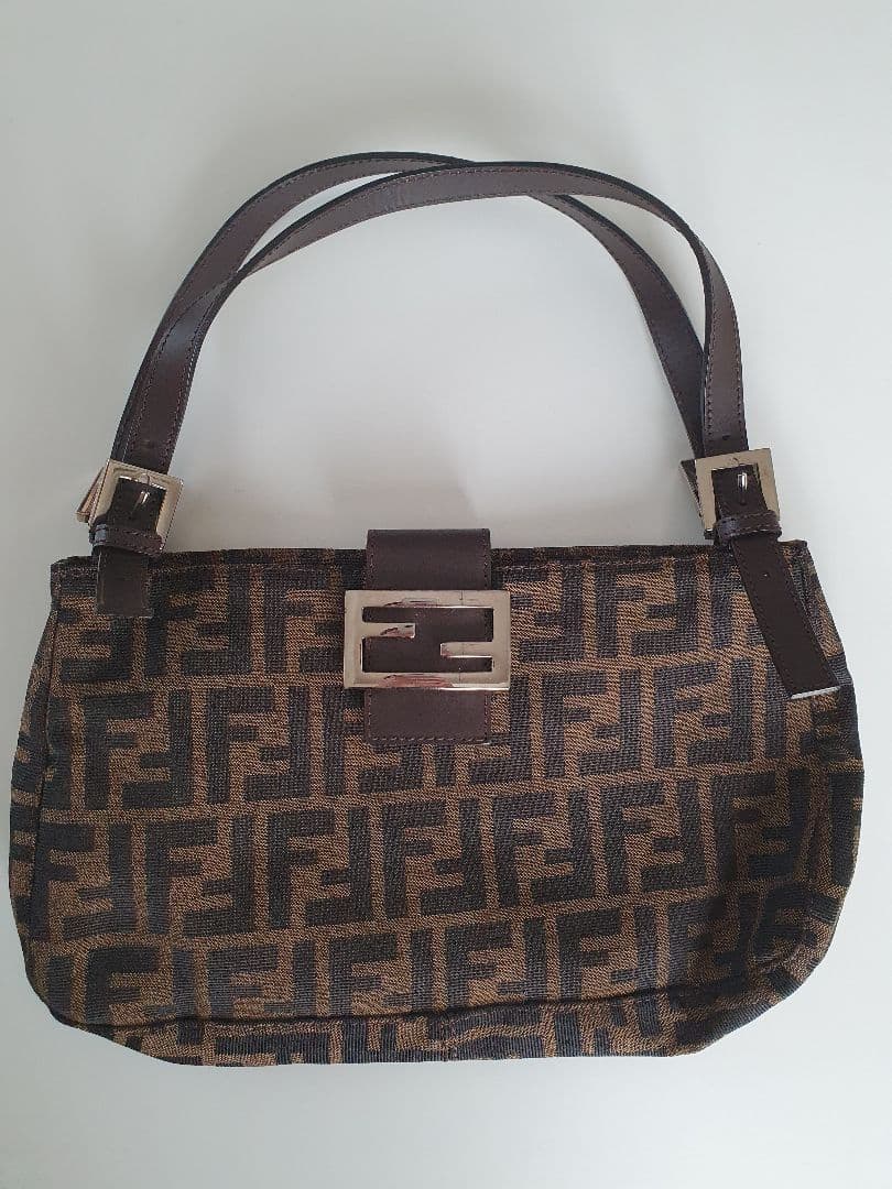 フェンディ ズッカ ショルダーバッグ