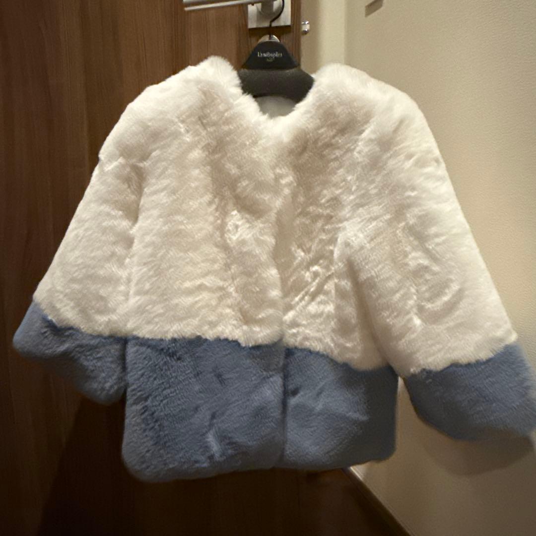 lemonpletファーショートコート ホワイト×ブルー