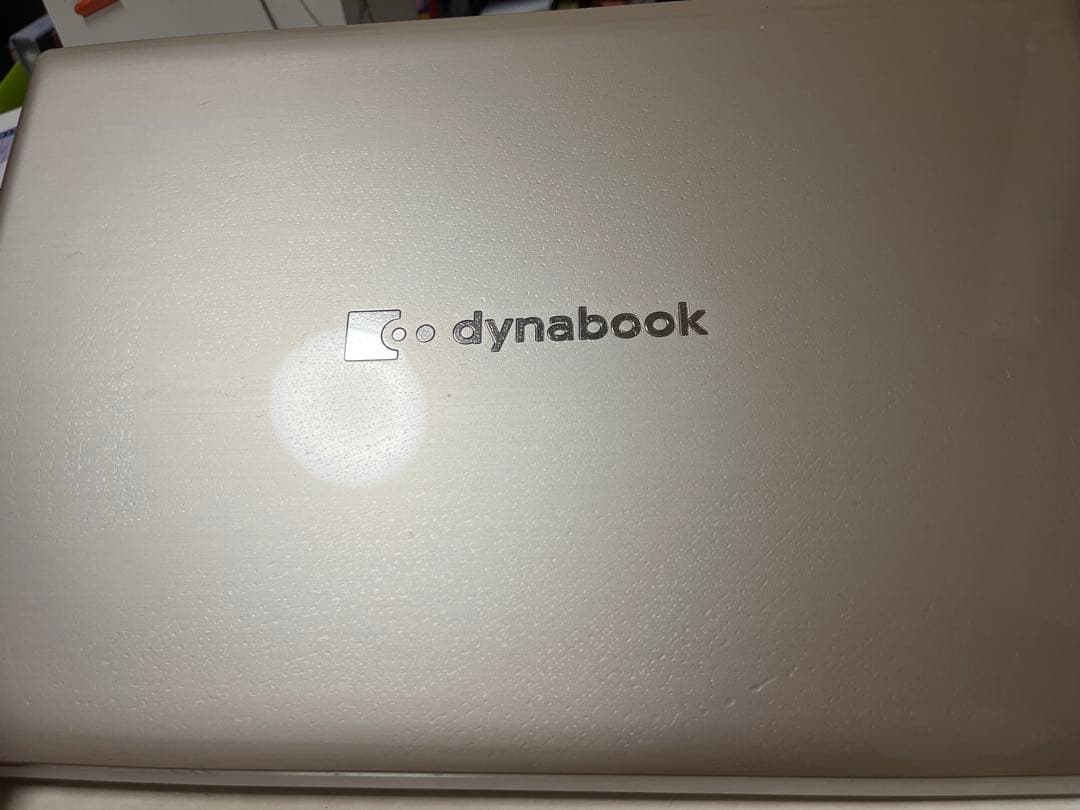 dynabook P1-T5WD-EG ノートPC 本体