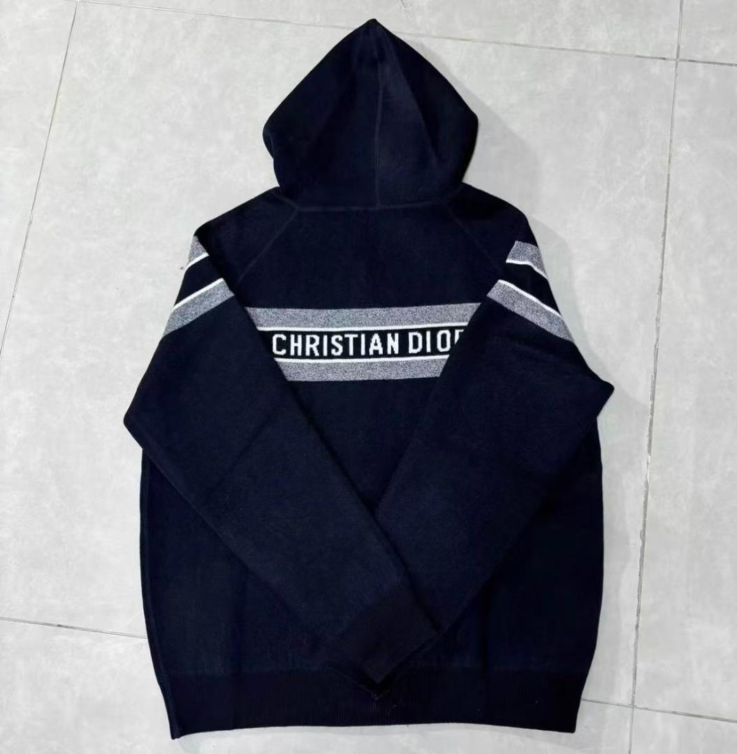 ネイビー・ブラックフード付きパーカー