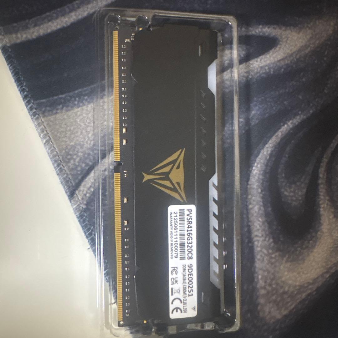 PVSR416G3200 16GB DDR4 メモリー
