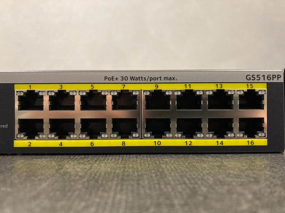 NETGEAR GS516PP 16ポート PoEスイッチングハブ