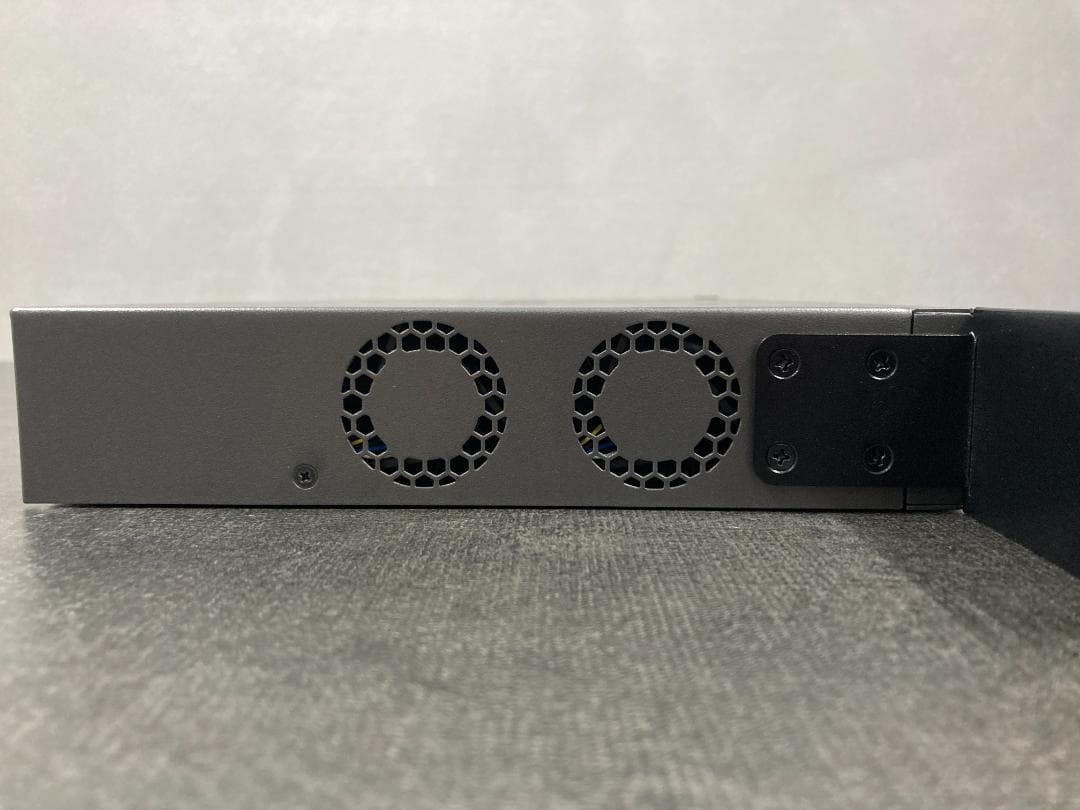 NETGEAR GS516PP 16ポート PoEスイッチングハブ