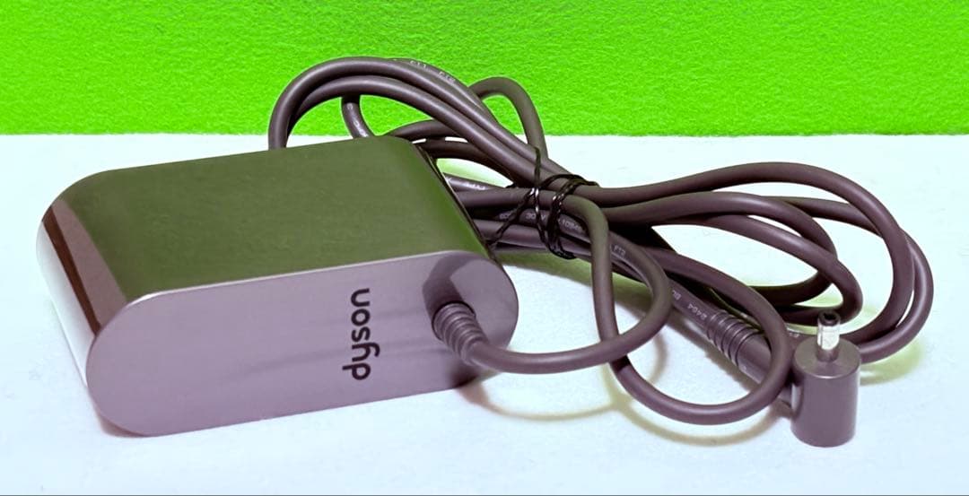 サ*ケ様 中古/美品/Dyson/SV18/コードレス/スティッククリーナー