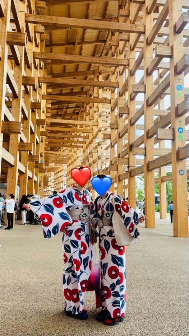 万博　浴衣　ミャクミャク　赤青　青赤