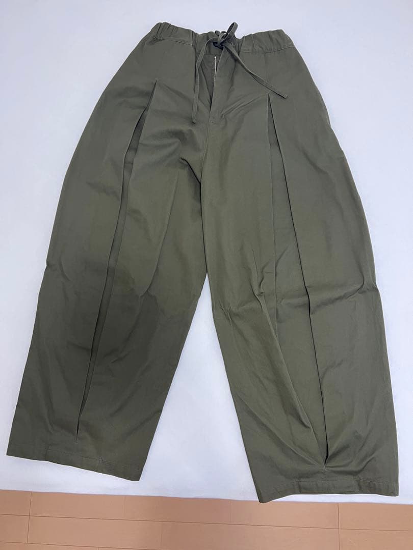 パンツ SAGENATION BOX PLEAT TROUSER