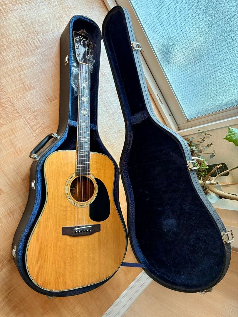 Morris W-50 アコースティックギター（日本製）ハードケース付