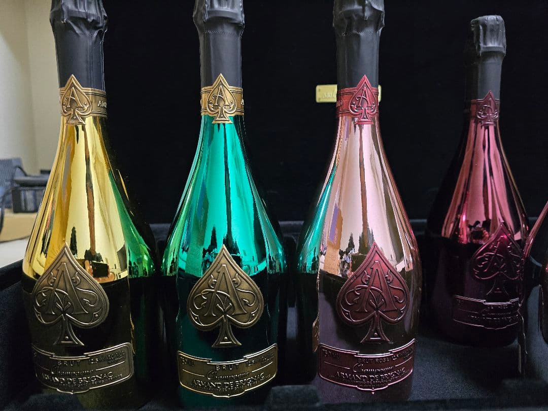 アルマンド アタッシュケース 最速配送もできます！急ぎの方はコメント下さい！