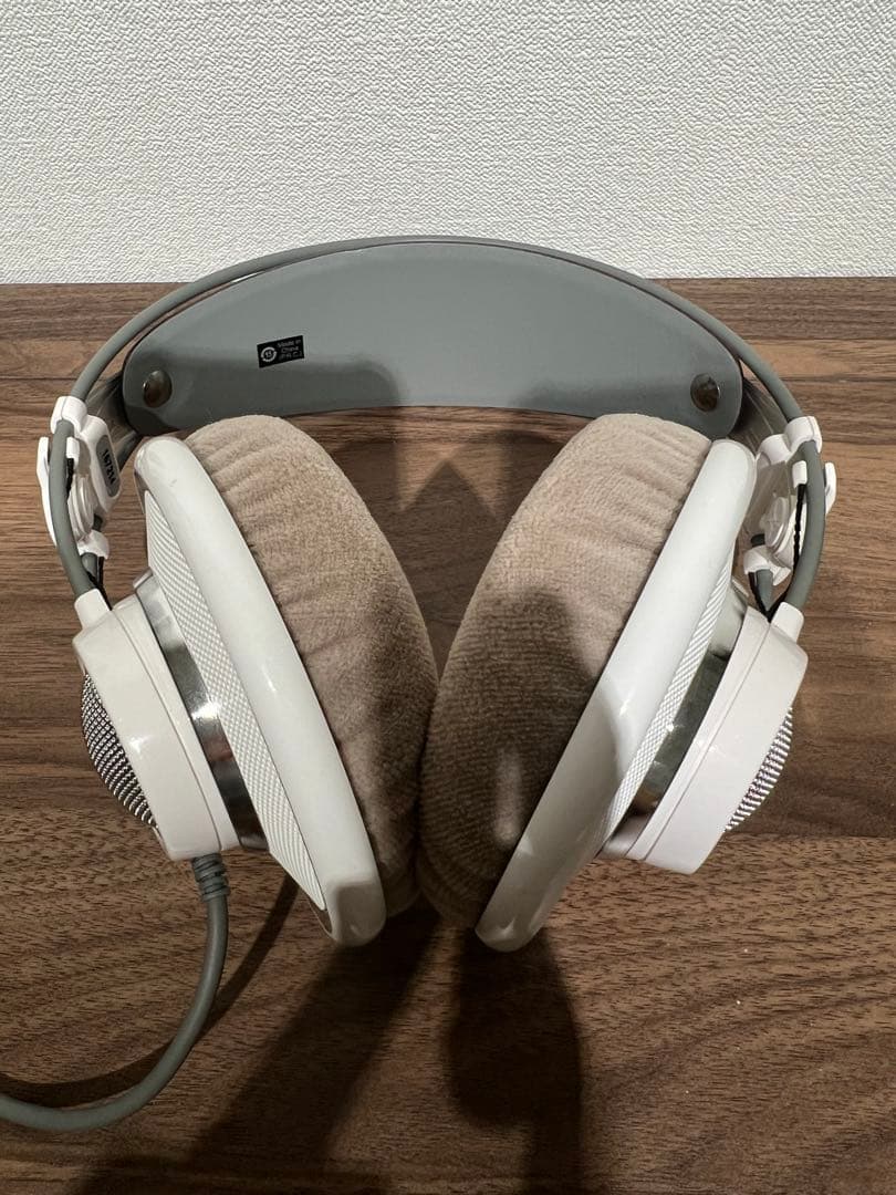 AKG ヘッドホン K701