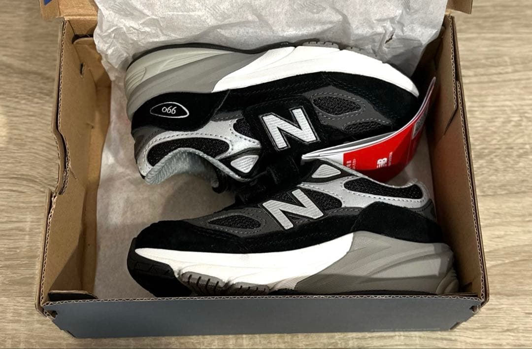 【新品】New Balance IV990BK6 KIDS 15㎝ 希少 完売