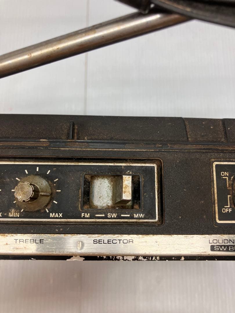 希少！【SHARP/シャープ】ポータブルラジオ　Z-2500 FY-72J