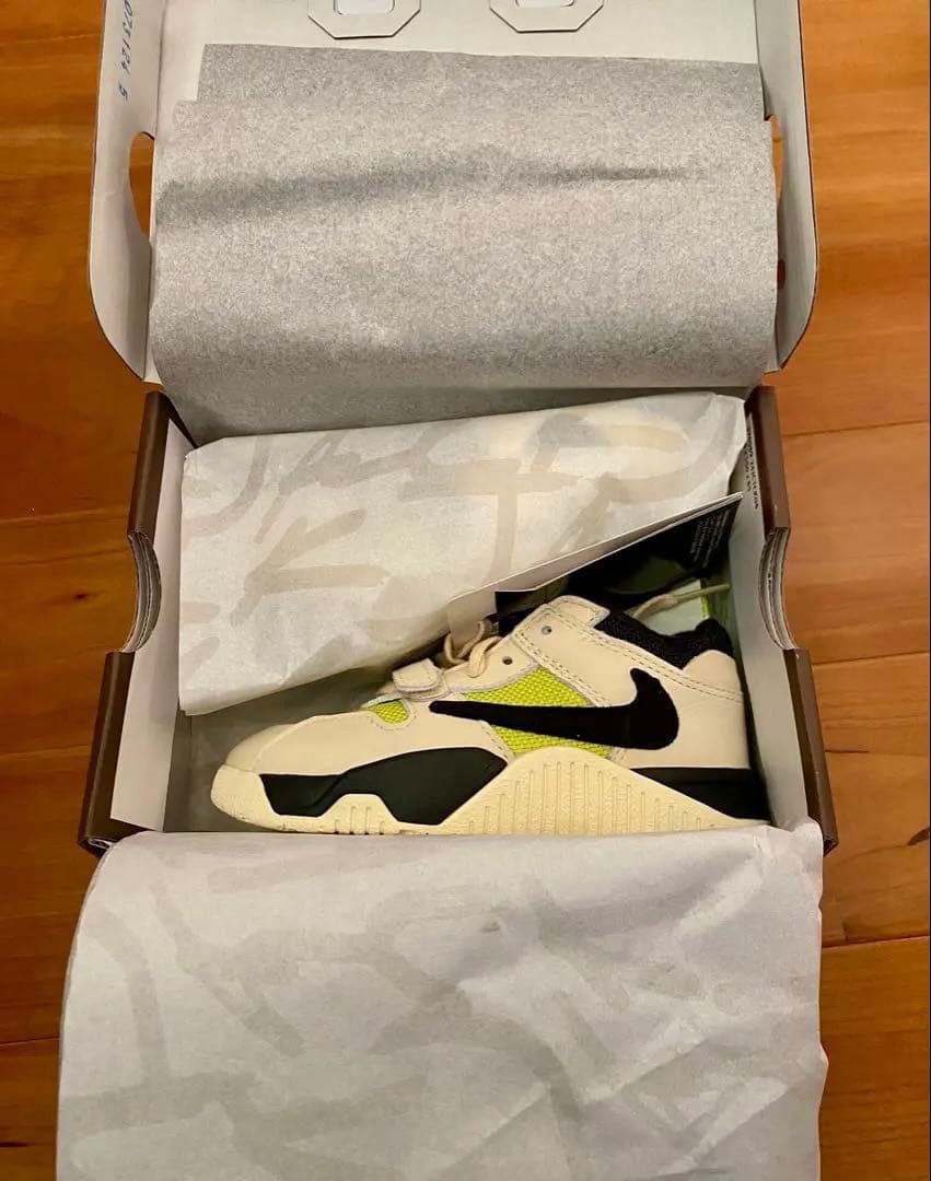 トラヴィス　スコットTravis Scott Jumpman Jack ナイキ