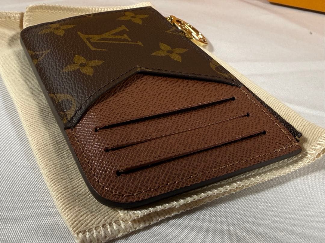 LOUIS VUITTON ポルトカルト ロミー　M81880