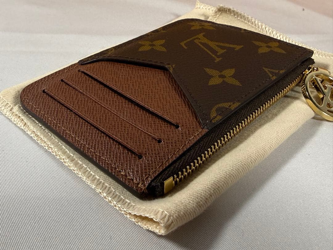 LOUIS VUITTON ポルトカルト ロミー　M81880
