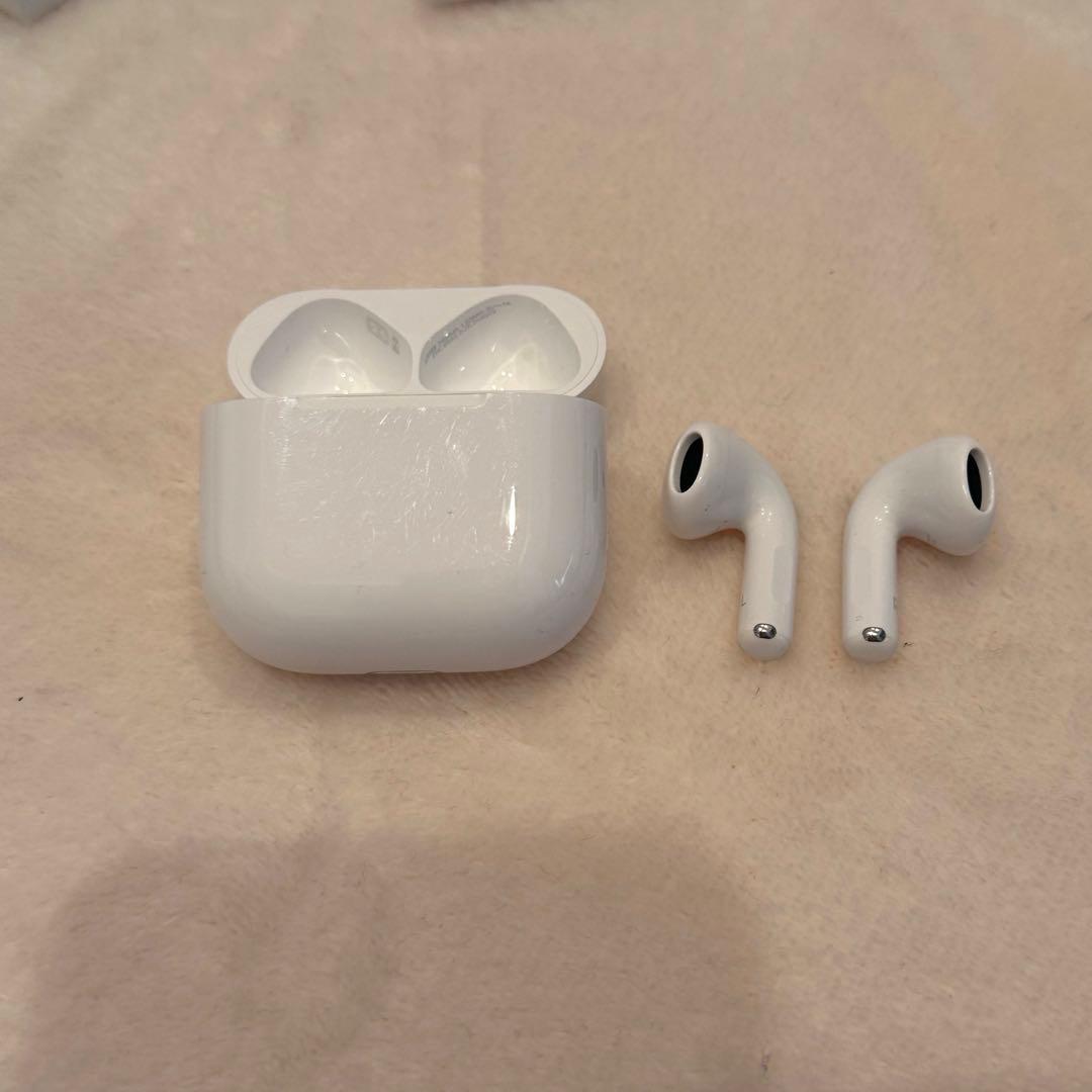【未使用】AirPods4 エアポッズ