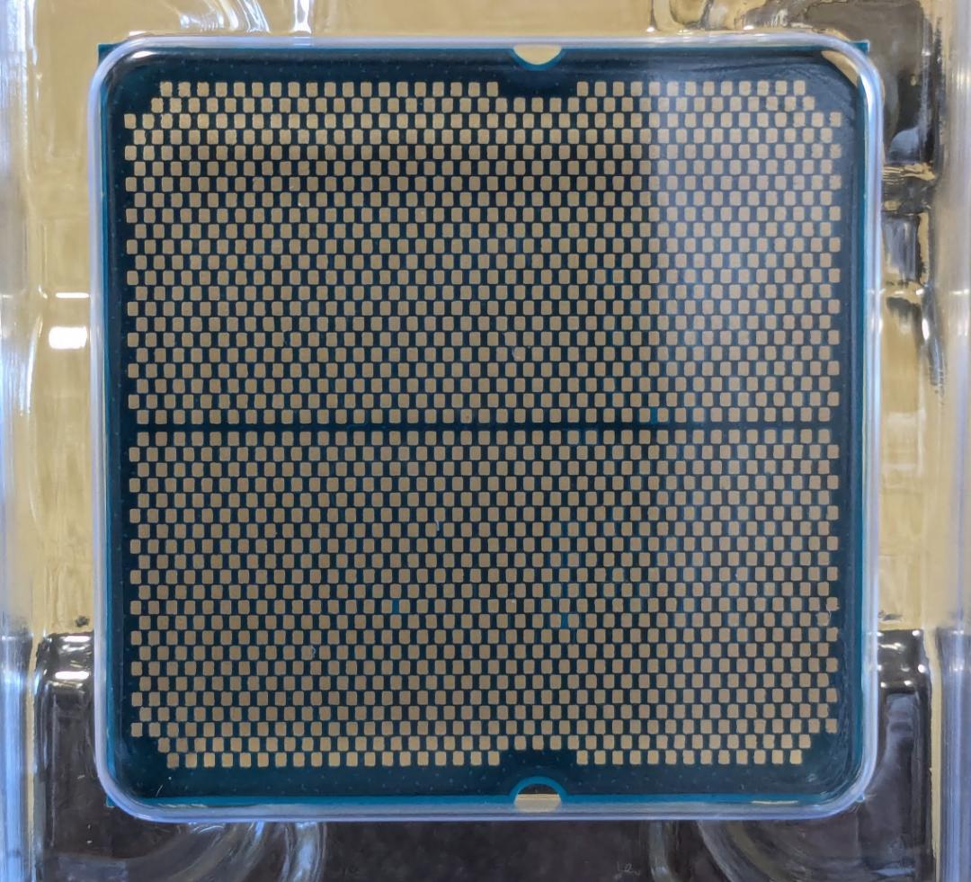 AMD Ryzen 7 7800X3D バルク【動確済み】