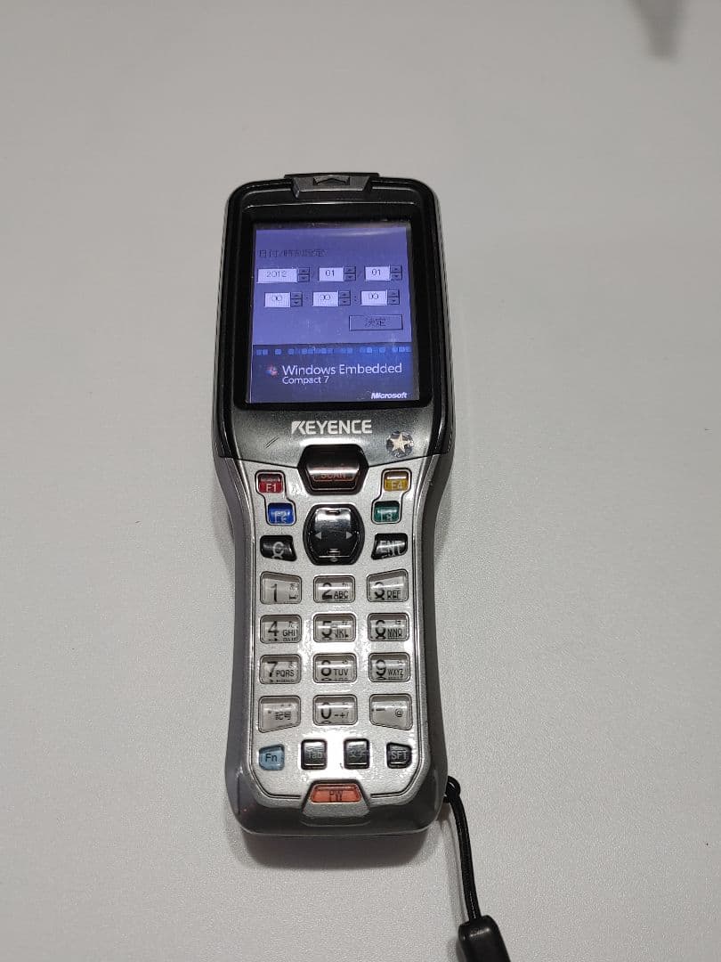 【美品・通電確認済】キーエンス BT-W85 ハンディターミナル 　40