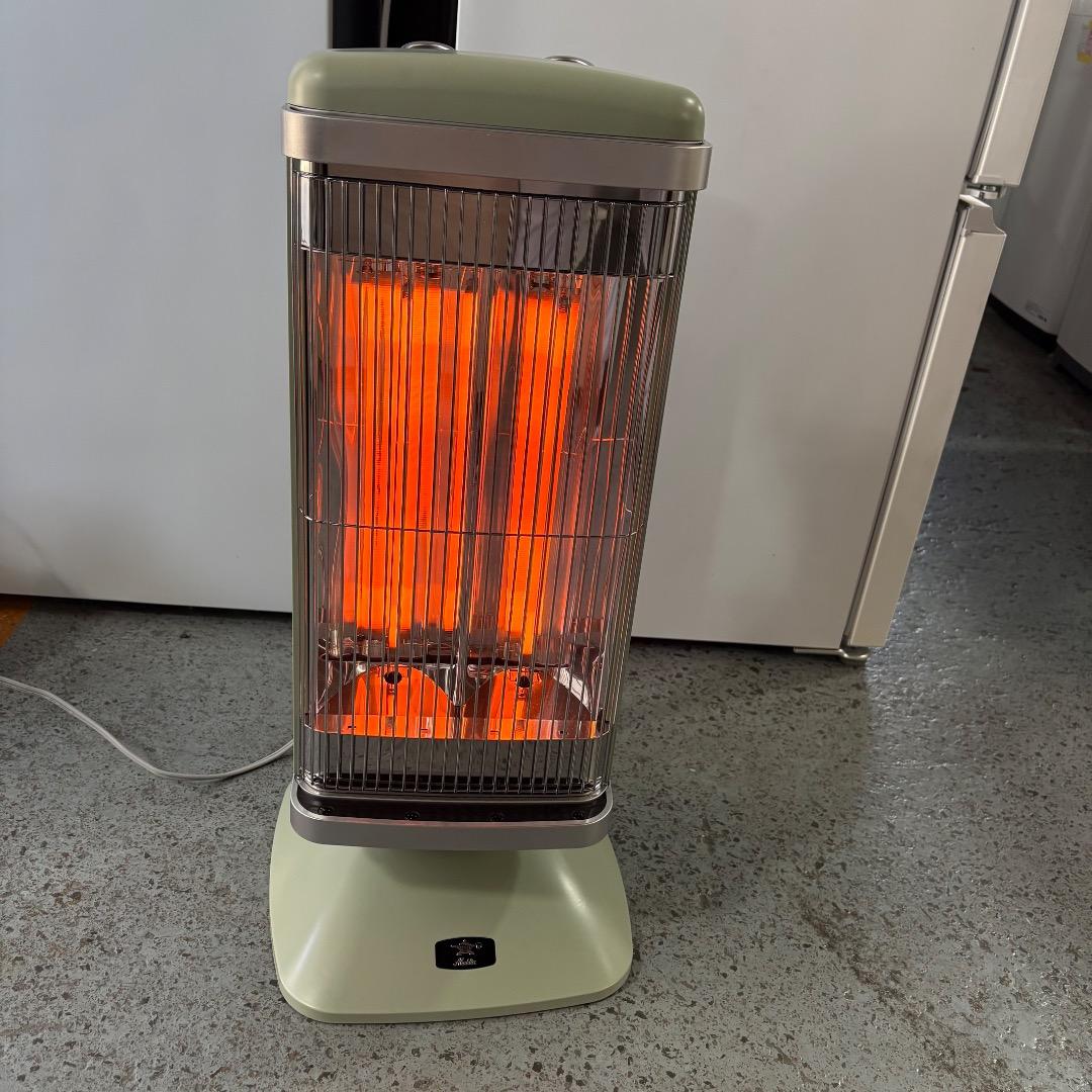 【美品2022年製】Aladdin 電気ストーブ 遠赤外線 グラファイトヒーター