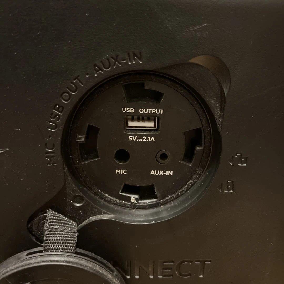 稼働品 防水ECOXGEAR ECOBOULDER スピーカー 充電不可