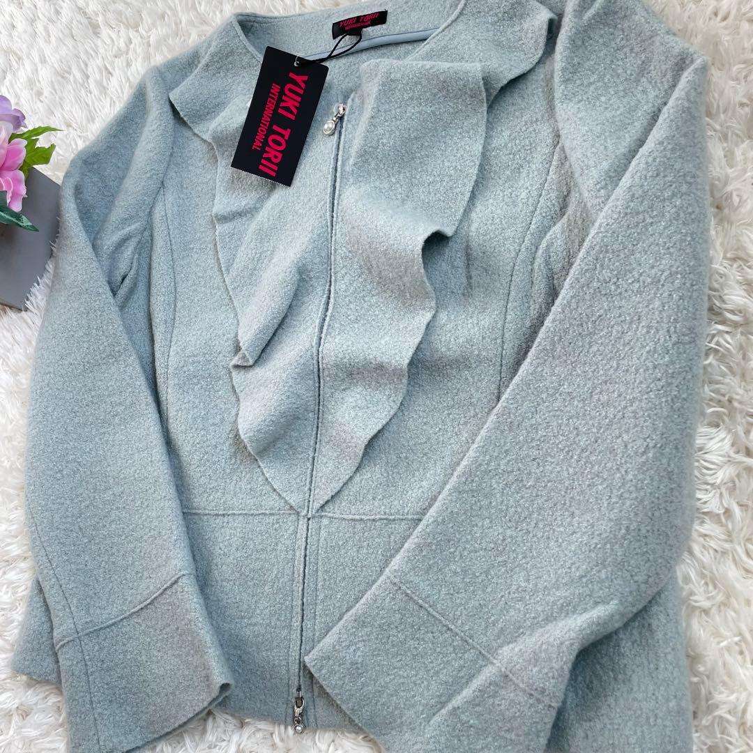 新品　ユキトリイ　フリル　ジャケット40サイズ パール　ジップアップ