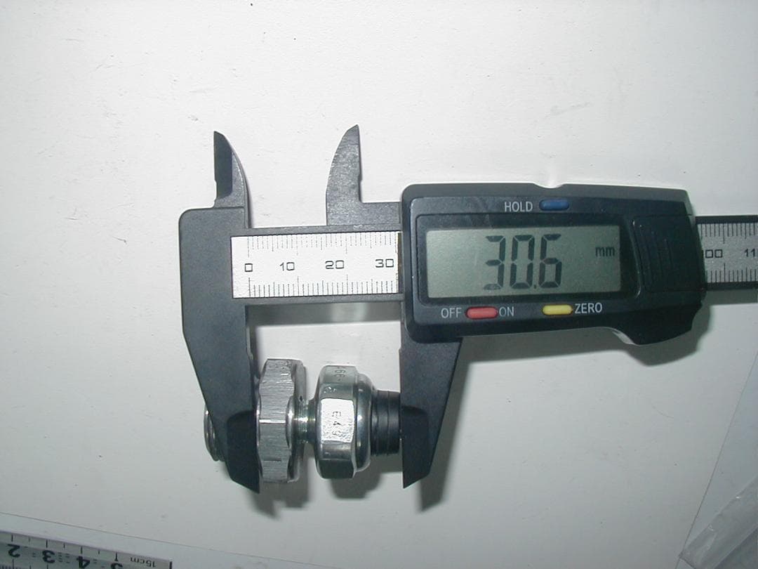 M*a様 Z1RZ2Z750FX■対策オイルプレッシャースイッチ+製作品ベース■