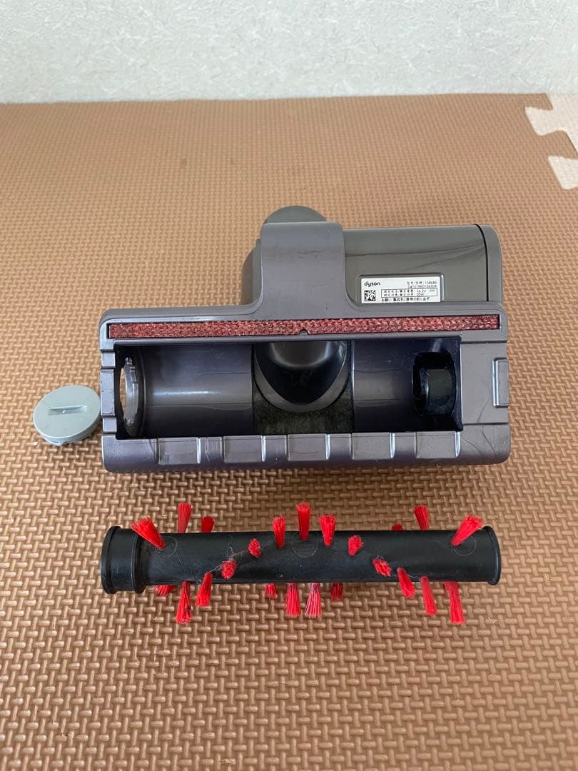 【ジャンク品】ダイソンV8 Slim Fluffy+ 　コードレスクリーナー